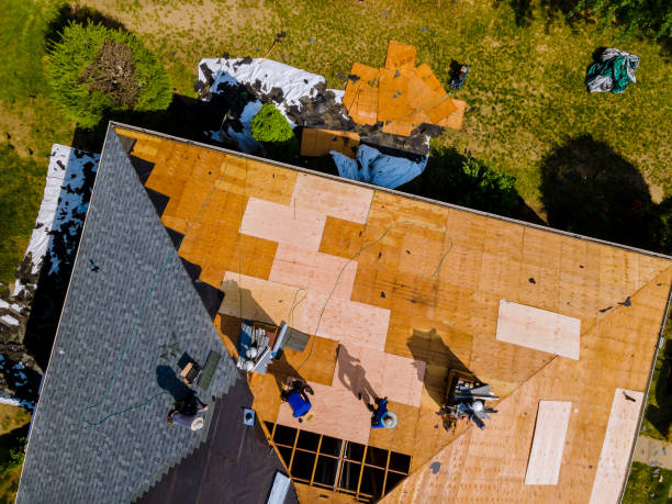 Best Residential Roofing Contractor  in Riverwoods, IL